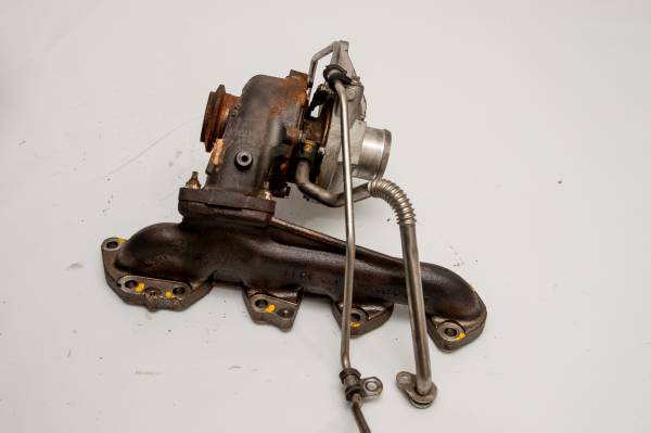 FORD TRANSİT 190 V ÇIKMA PARÇA  TURBO MANİFOLT